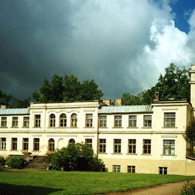 Estates, manors in Latvia